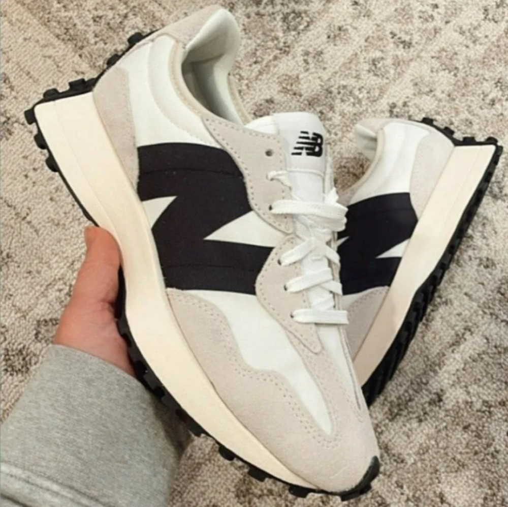 New Balance 327 sneakers